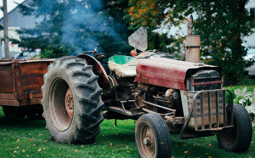 tracteur, vieux, ferme, fermier, campagne, tractor, old, old tractor, farm, farmer, automne, autumn, saisons, seasons